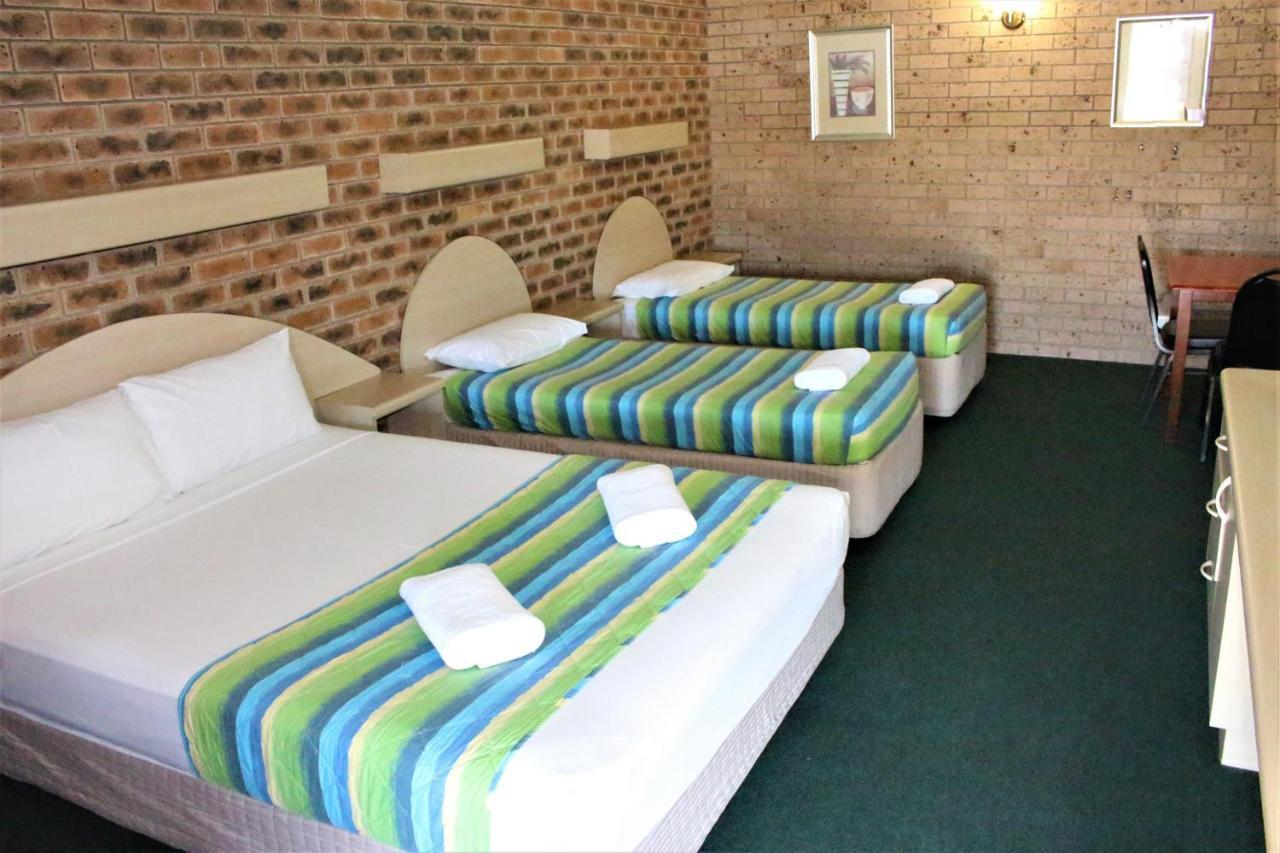 Castle Motor Lodge Боуен Екстер'єр фото
