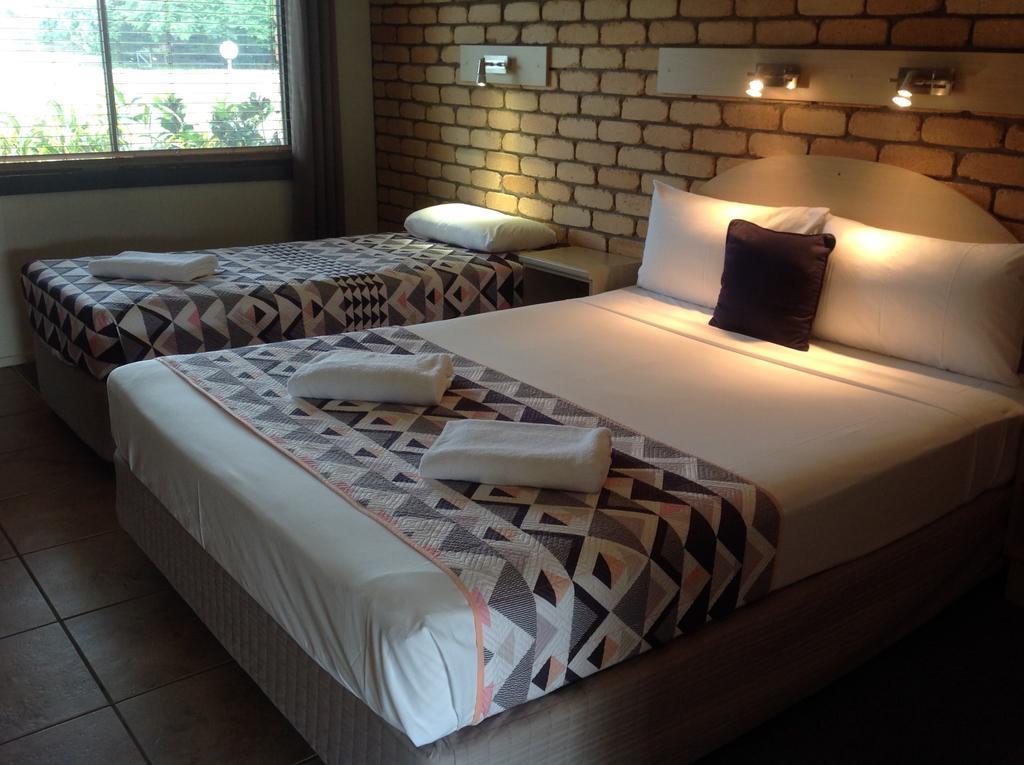 Castle Motor Lodge Боуен Екстер'єр фото